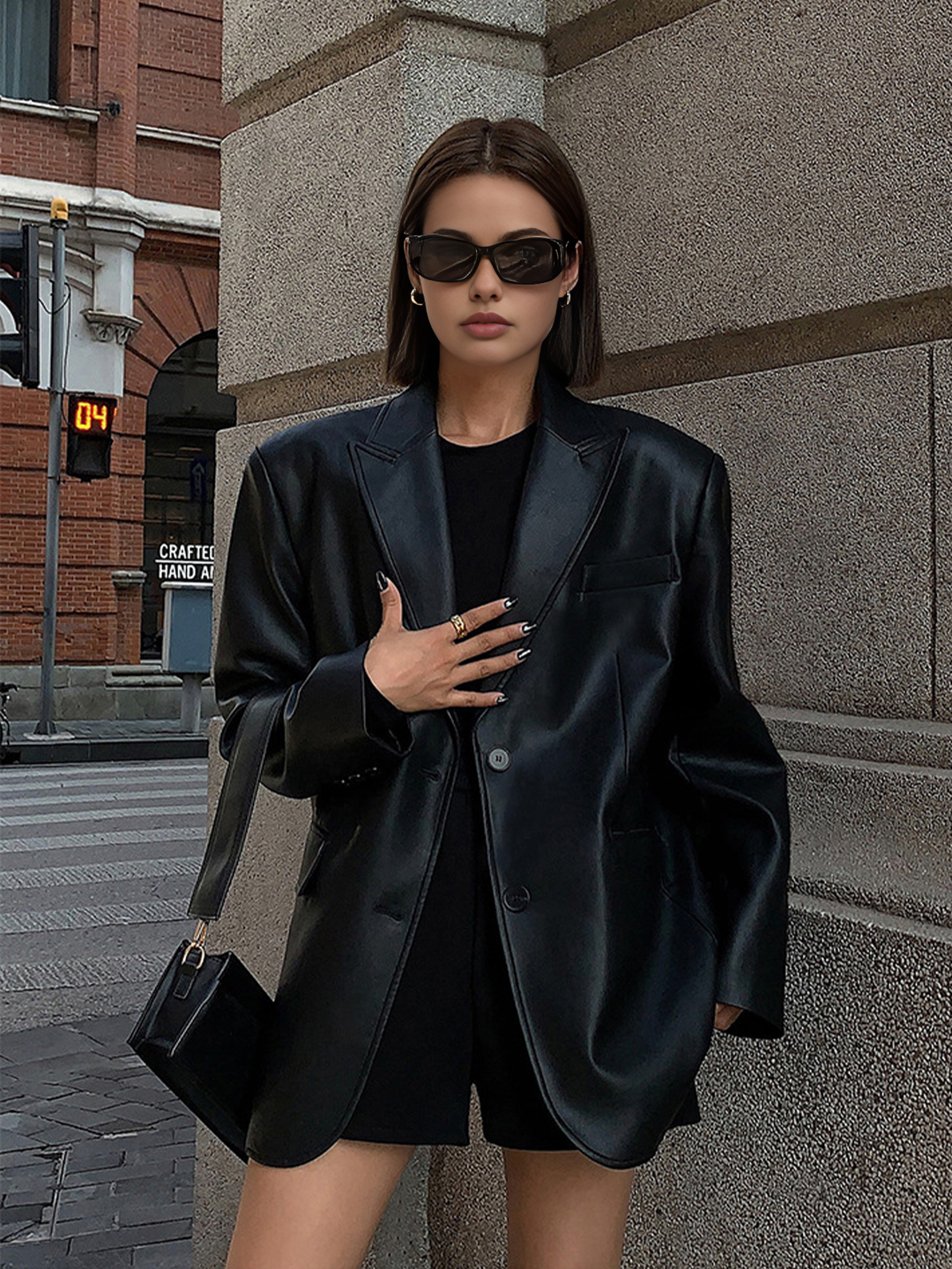 Женски Oversized Блейзър от Изкуствена Кожа с Лапели