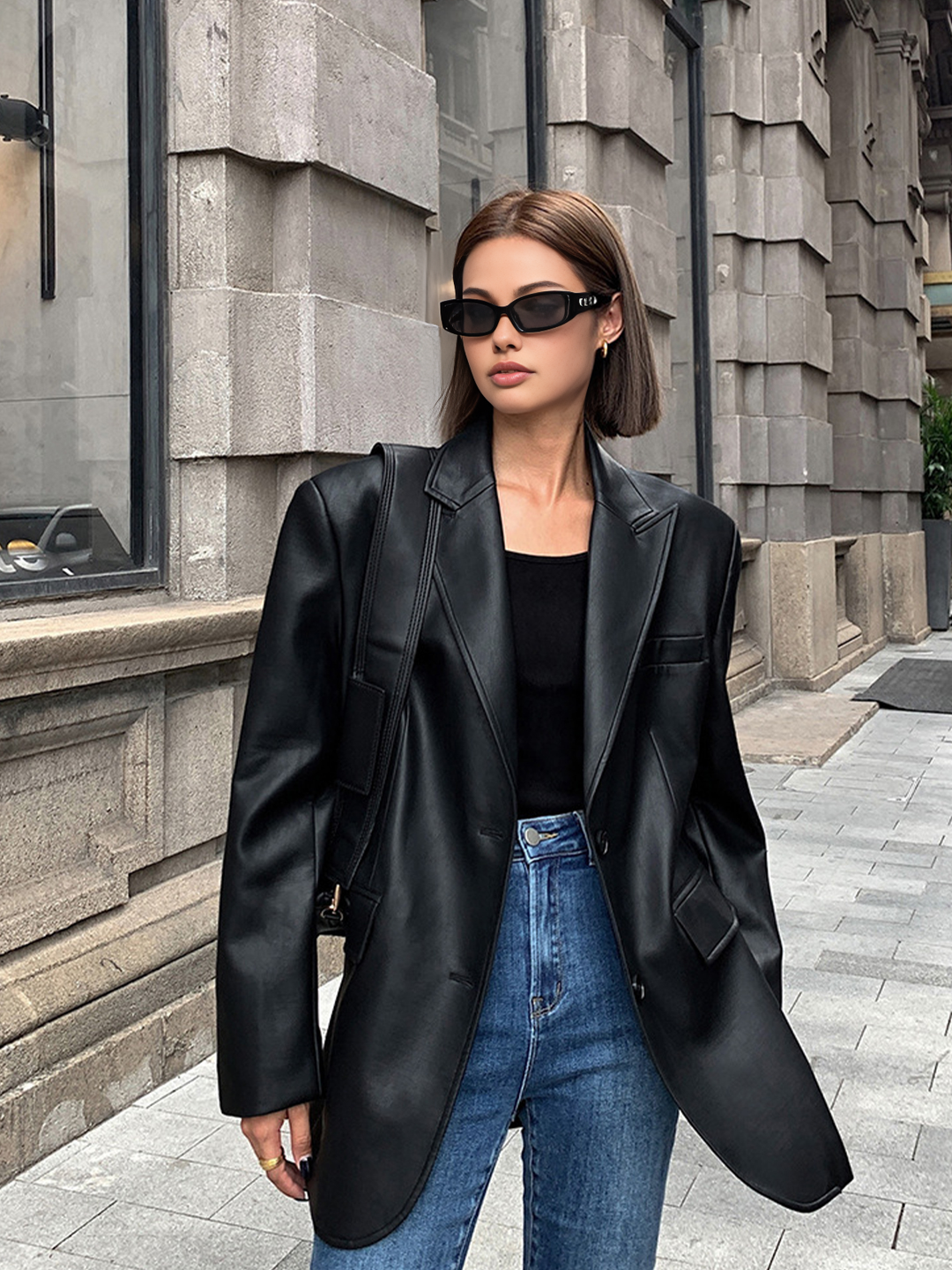 Женски Oversized Блейзър от Изкуствена Кожа с Лапели